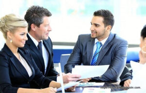 সেলস অ্যান্ড মার্কেটিং এক্সিকিউটিভ [ Sales & Marketing Executive, File Photo ]